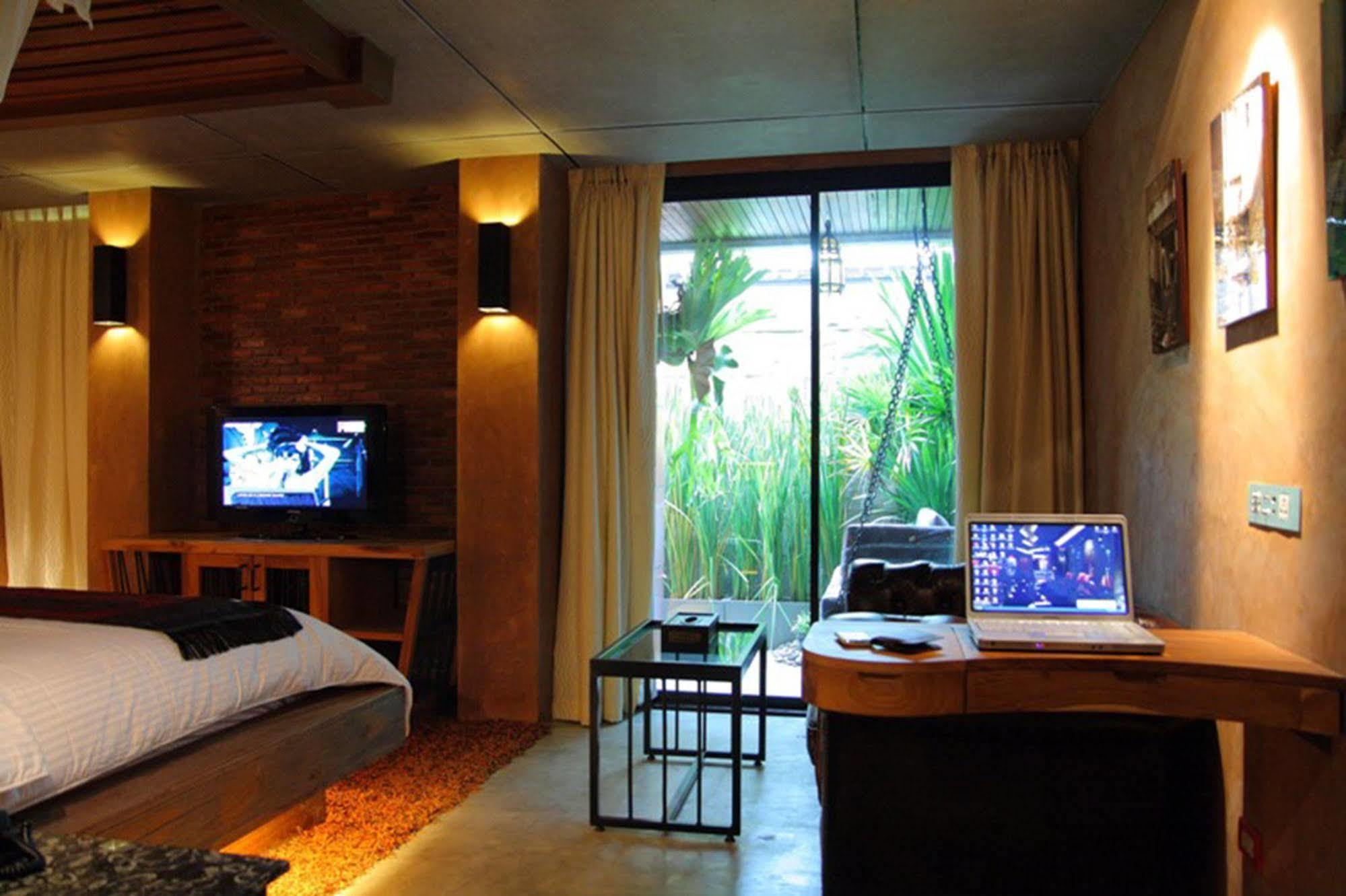 The Fusion Suites Bangkok Exterior foto