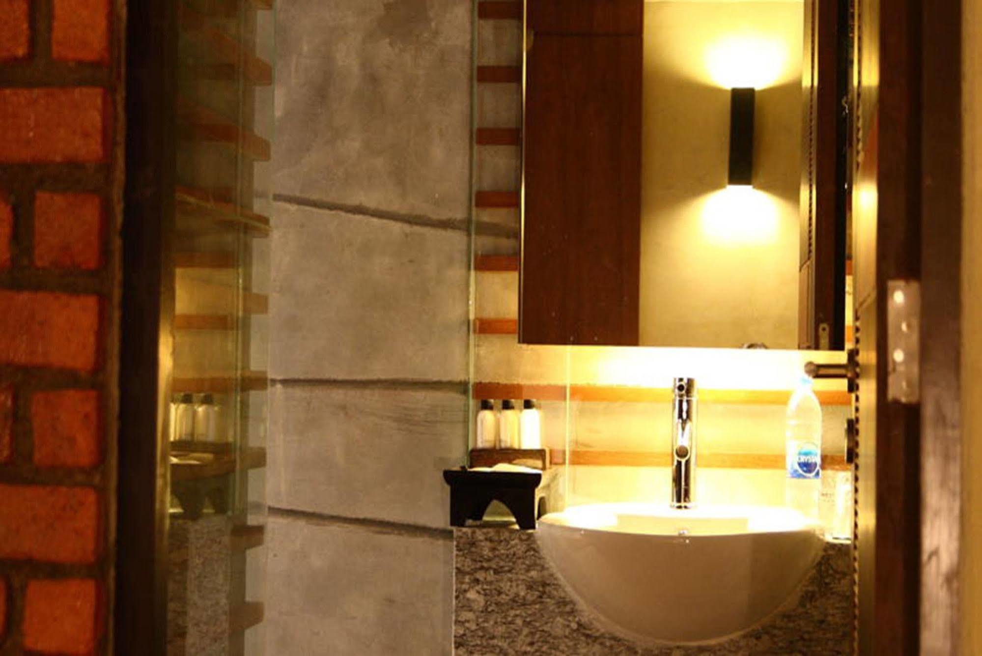 The Fusion Suites Bangkok Exterior foto